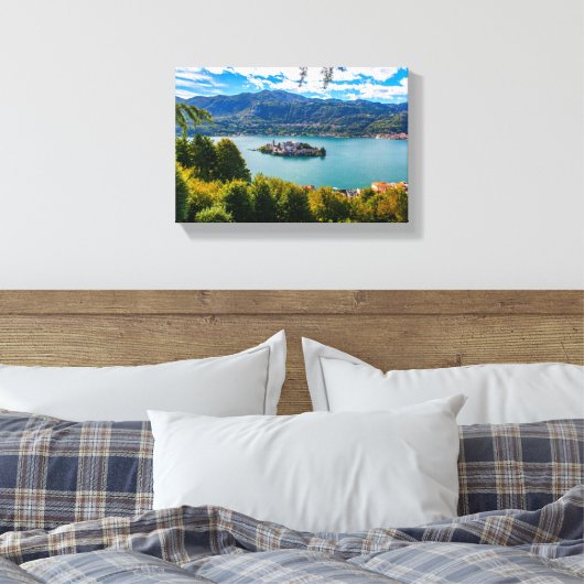 Prachtige Lake Orta, Piemonte, Italië Canvas Afdruk (Insitu (Slaapkamer))