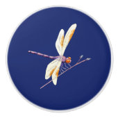 Prachtige libel op tak op donkerblauw keramische knop (Voorkant)
