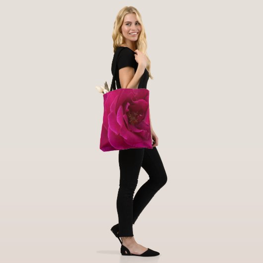 Prachtige natuurlijke roze roos tote bag (Op model)