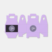 Prachtige, paarse koekjescake voor de voordeur bedankdoosjes (Uitgevouwen)