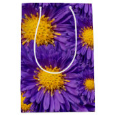 Prachtige Paarse Michaelmas Daisies Medium Cadeauzakje (Voorkant)
