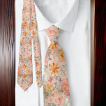 Prachtige Peach Summer Floral Waterverf Stropdas<br><div class="desc">De Kipper's Beautiful Peach Summer Floral Waterverf stropdas. Deze stropdas, zorgvuldig vervaardigd tegen een verfijnd grijs canvas, dient als een meesterwerk van stijl en brengt de delicate harmonie tussen kleur en design tot leven. Perzikachtige bloemen, bloeiend in zachte pracht, zijn bedekt met oranje-roze perzikbloesems, waardoor een dans van kleuren ontstaat...</div>