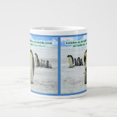 Prachtige Pinguïn Schrift 1 Johannes 4:16 Reuzenaf Grote Koffiekop (Voorkant)