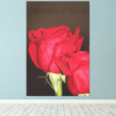 Prachtige rode roos foto canvas afdruk (Insitu (Houten vloer))