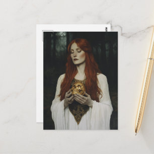 Prachtige roodharige godin met een gouden schedel briefkaart