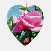 Prachtige roze roos in de blauwe lucht. Florale fo Keramisch Ornament (Rechts)