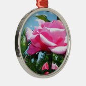 Prachtige roze roos in de blauwe lucht. Florale fo Metalen Ornament (Rechts)