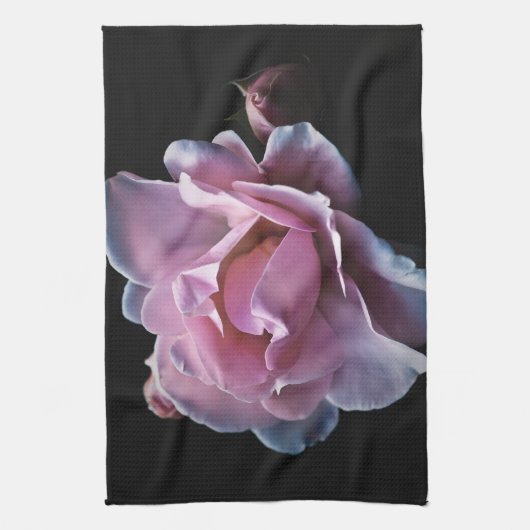 Prachtige roze roze roze op zwart theedoek (Verticaal)