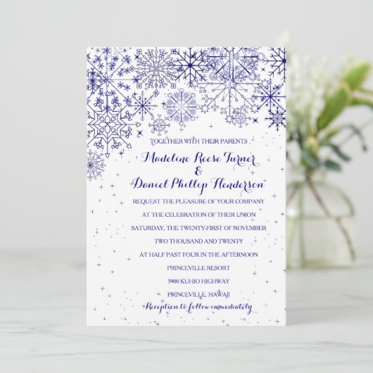 Prachtige sneeuwvlokken - Winter Huwelijksuitnodig Kaart (Staand voorkant)