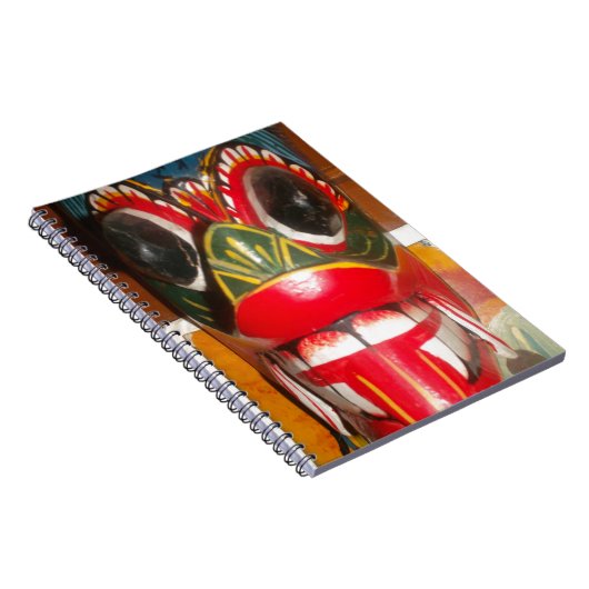 Prachtige Sri Lankaanse traditionele vuurmaskerkun Notitieboek (Rechterzijde)