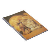 Prachtige verbazingwekkende kat en hond knuffelen  notitieboek (Rechterzijde)