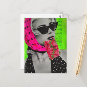 Prachtige vrouw met collage van aardbeiën tas briefkaart