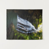 Prachtige waterval met zonlicht gloed wandkleed (Voorkant (horizontaal))