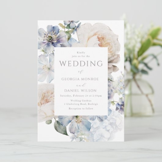 Prachtige Waterverf Stoffig Blauw Bloemen Bruiloft Kaart (Staand voorkant)