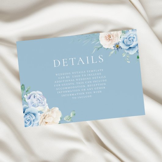 Prachtige White & Sky Blue Floral Wedding Details Informatiekaartje