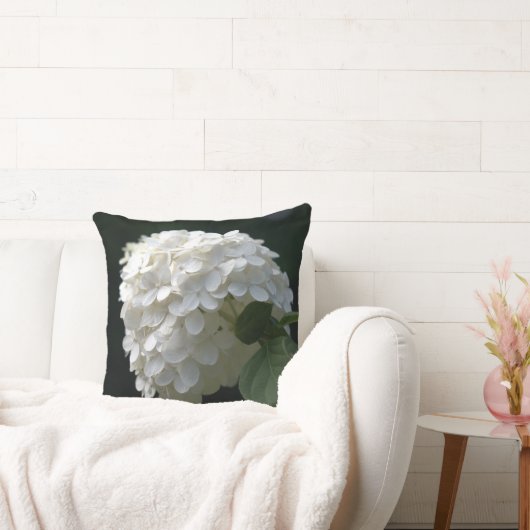 Prachtige Witte Hortensia Bloemengeworpen Kussen (Bank)