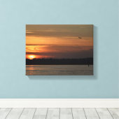 Prachtige zonsondergang over de rivier canvas afdruk (Insitu (Houten vloer))