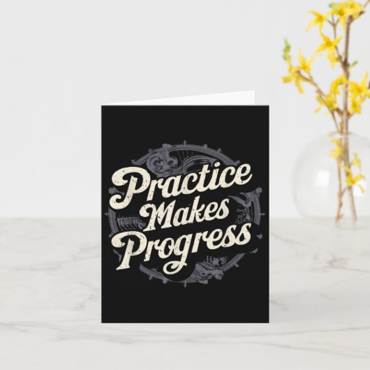 Practice Makes Progress Shirt Over Perfection Moti Kaart (Gele Bloem)