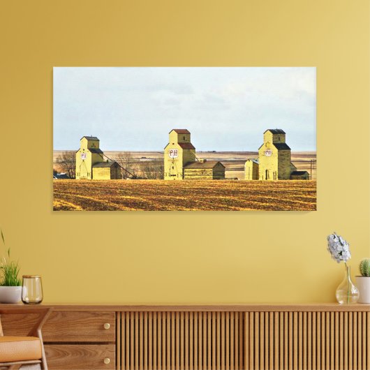 Prairie Sentinels Mossleigh Alberta Canvas Print (Insitu (Woonkamer))