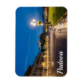 Prato della Valle 's nachts in Padova, Italië Magneet (Verticaal)