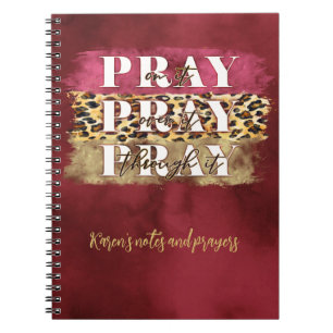 Pray on it Pray over it Pray Through it Add Text Notitieboek