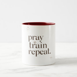 Pray Train Herhaal Mok – Christelijke Fitness Moti