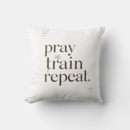 Pray Train Repeat Mug – Christian Fitness Motivati Kussen
