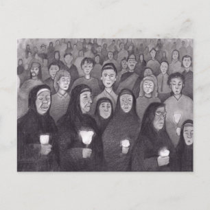 Praying by candle light in Lourdes, Frankrijk Briefkaart