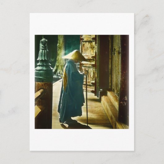 Praying Priest in Old Japan Magic Lantern Briefkaart (Voorkant)