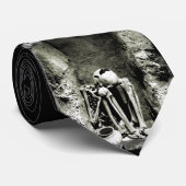 Pre-Columbia Gravesite Skeleton Stropdas (Opgerold)