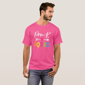 Pre K Squad Eerste Dag Voorschoolse Periode Terug T-shirt (Voorkant volledig)