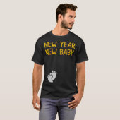 Pregnancy Announcemen - New Year New Baby  T-shirt (Voorkant volledig)