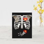 Pregnancy Skeleton Rib Funny Firefighter Bump Shir Kaart (Gele Bloem)