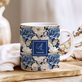 Premium Blauwe Witte Bloemen Aangepaste naam koffi Koffiemok