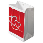 Premium Kwaliteit Matte afwerking Rode kleur Hart Medium Cadeauzakje (Voorkant Gekanteld)