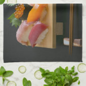 Premium Sushi on Traditional Board Theedoek (Gevouwen)