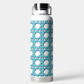 Preppy Aqua Blauwe Riet Rotan Lattice Monogram Waterfles (Achterkant)