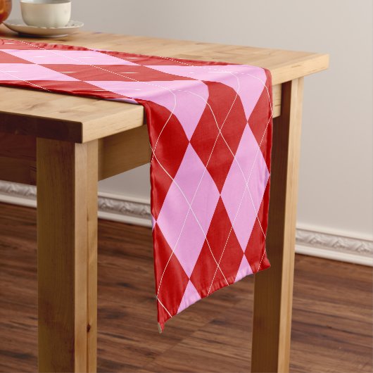 Preppy Argyle Tartan Diamond Plaid Rood Roze Korte Tafelloper (Voorbeeld)