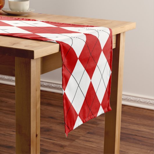 Preppy Argyle Tartan Diamond Plaid Rood Wit Korte Tafelloper (Voorbeeld)