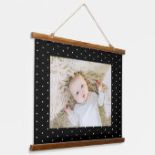 Preppy Black en White Tiny Polka Dots Pattern Hangend Wandkleed (Gebogen)
