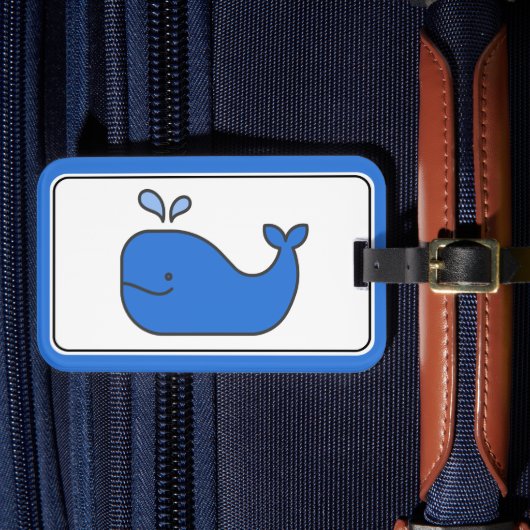 Preppy Blue Whale gepersonaliseerd Bagagelabel (Voorkant Insitu 4)