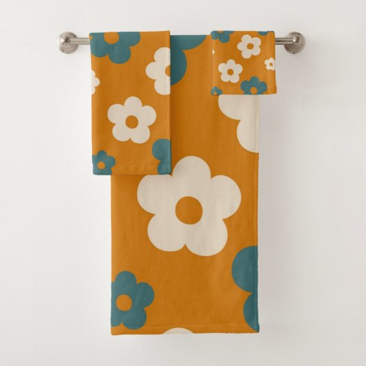 Preppy Brown Blue Hippie Flower Pattern Bad Handdoek (Insitu)