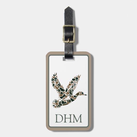 Preppy Camouflage Mallard Ducks Monogram Bagagelabel (Voorkant verticaal)