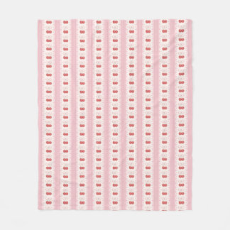 Preppy Cherry Stripes - Pink and Off White Fleece Deken