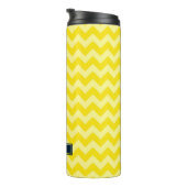 Preppy Chevron in Shades of Yellow Monogram Thermosbeker (Geroteerd rechts)