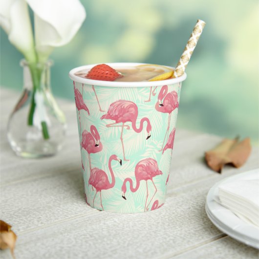 Preppy Chic Elegant Pink Flamingo Pattern Papieren Bekers (Insitu)