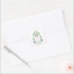 Preppy Chinoiserie Christmas Pagoda Monogram Vierkante Sticker<br><div class="desc">Dit Kerst sticker heeft een Preppy Chinoiserie ontwerp met een groene bamboe pagode lijst met een kerstkrans met een roze strik en twee topiaries in Chinoiserie potten. Je kunt je personaliseren met een naam en je initiaal.</div>