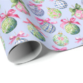 Preppy Christmas Baubles Ornamenten Cadeaupapier (Rol Hoek)