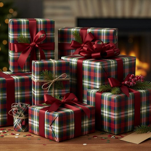 Preppy Christmas Plaid Wrapping Paper Cadeaupapier