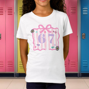 Preppy Coquette 6–7 Frames Roze Streep Boog Trend T-shirt